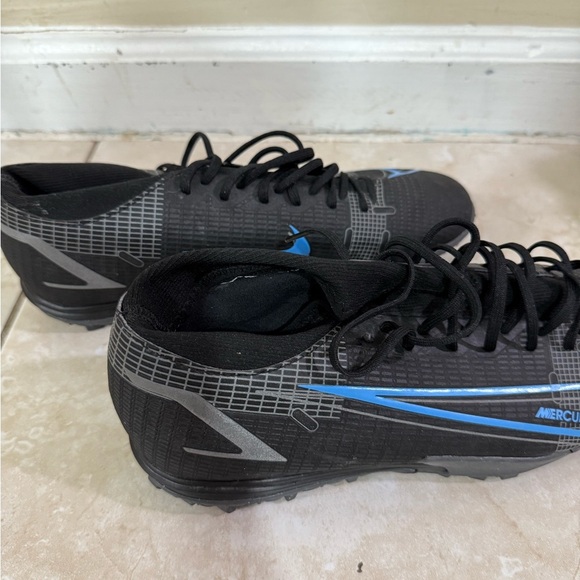 Nike Mercurial Men\'s Black and Blue Soccer Shoes main image 12